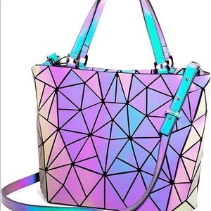 Holographic Purse
